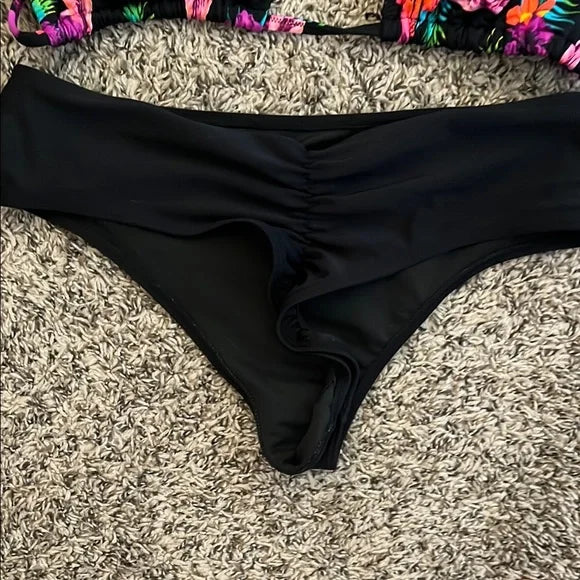 Thrifted Tropical String Bikini Set